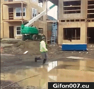 bricklayer-fall-into-the-water-fail-gif