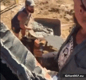 Bricklayers Video, Funny Gif